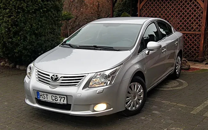 mazowieckie Toyota Avensis cena 26999 przebieg: 227000, rok produkcji 2009 z Raciąż